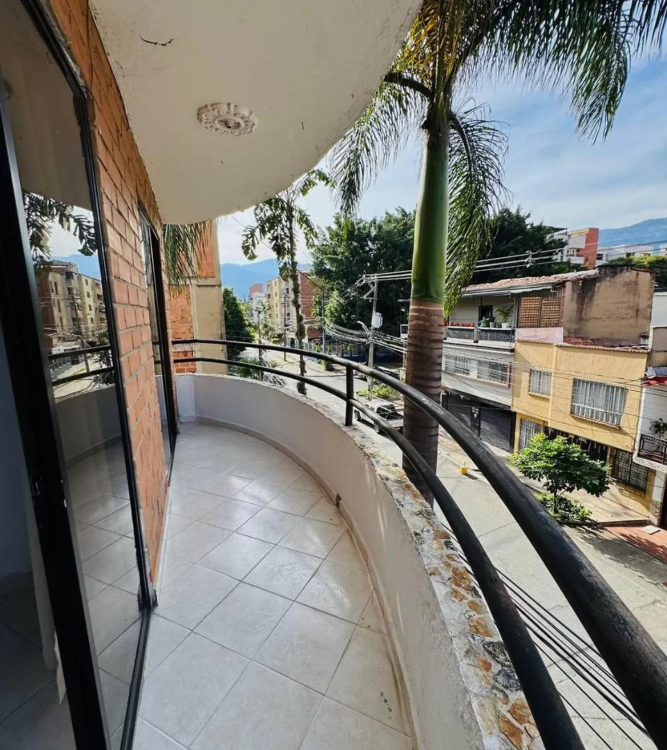 Espectacular Apartamento Sector Laureles Estadio 3 Habitaciones Hasta 7 Personas Medellin Apartment